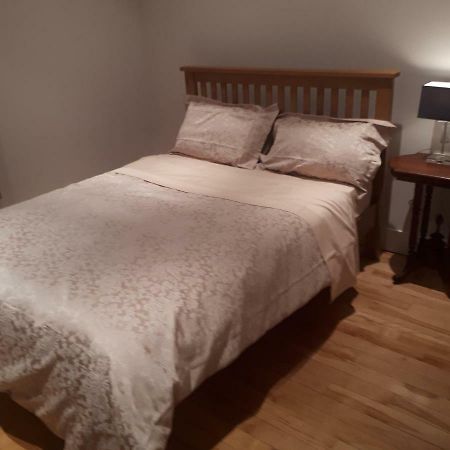 Luxurious Penthouse Apartment 1 , City Centre Килкенни Экстерьер фото