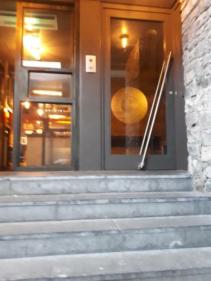 Luxurious Penthouse Apartment 1 , City Centre Килкенни Экстерьер фото